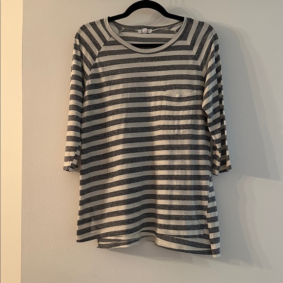 LNA Tops - SZ M LNA Gray and Off White Striped Top
